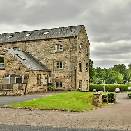 Finest Retreats - Victory Mill - One Daire Pickering